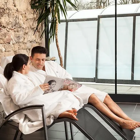 Kaiser Von Oesterreich, Historik- Und Thermalhotel ホテル 4*