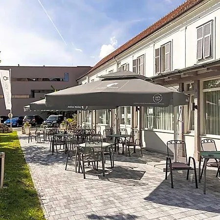 Kaiser Von Oesterreich, Historik- Und Thermalhotel 4* Бад-Радкерсбург