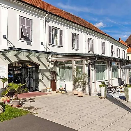 Kaiser Von Oesterreich, Historik- Und Thermalhotel Отель 4*