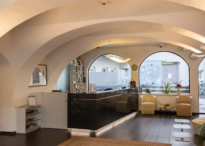 Hotel Kaiser Von Oesterreich, Historik- Und Thermalhotel 4*