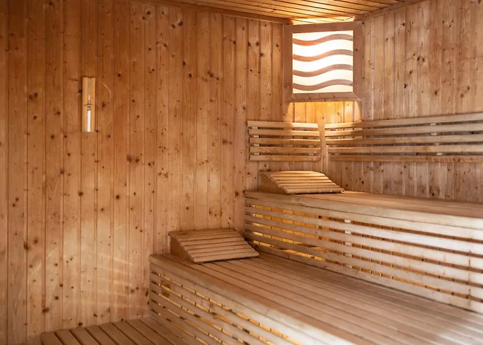 Kaiser Von österreich, Historik- Und Thermalhotel Hotel 4*